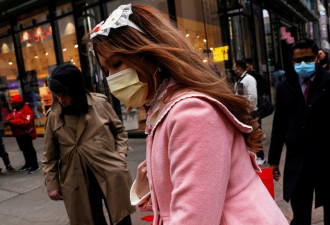 美国疫情升温没人在意 专家呼吁口罩重新带起来…