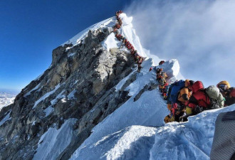 西藏公路雪崩意外 已酿20死8失踪