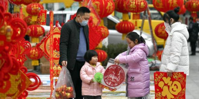 未见报复性出国潮中国人多选择国内过年