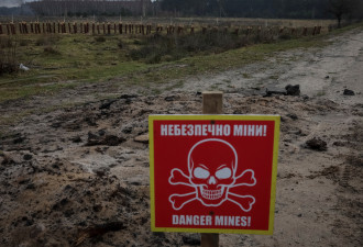 日本估乌克兰至少花10年排雷 提供探测器等协助