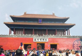 600年北京故宫屋顶没鸟粪 这设计太绝