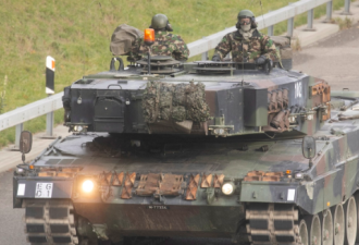 西方援助乌克兰主战坦克 对俄罗斯构成极大考验