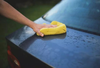 到了冬季应该多长时间洗一次车？