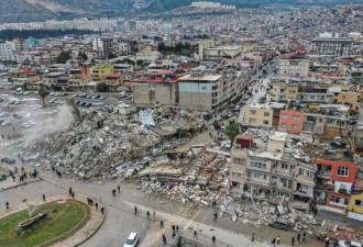 土耳其20年征&quot;地震税&quot;超880亿 灾民：钱花哪了?