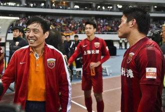 中国足协主席被查 不让金钱玷污了足球