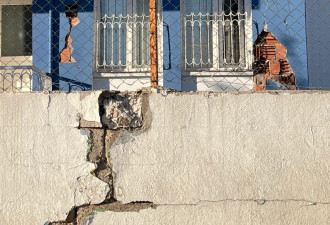 地震救援走向尾声 土耳其灾民之间有了争论