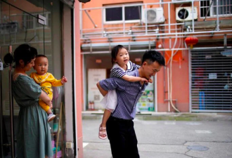千万总资产的上海“穷人” 是一个穷人家庭