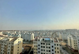 5万一套海景房 “鬼城”银滩跌成海边鹤岗