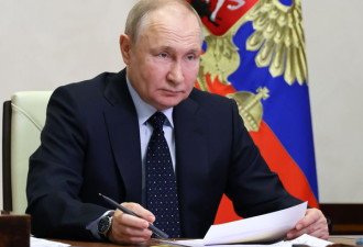 正式暂停“美俄限核条约” 普京签署法案