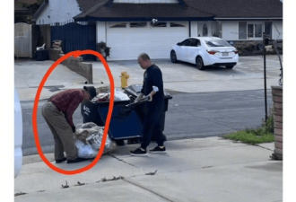 66岁演员孙海英在美国捡垃圾，身形佝偻翻脏桶...
