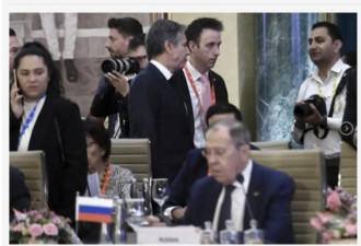 站着说话....美俄外长G20场边短暂会晤