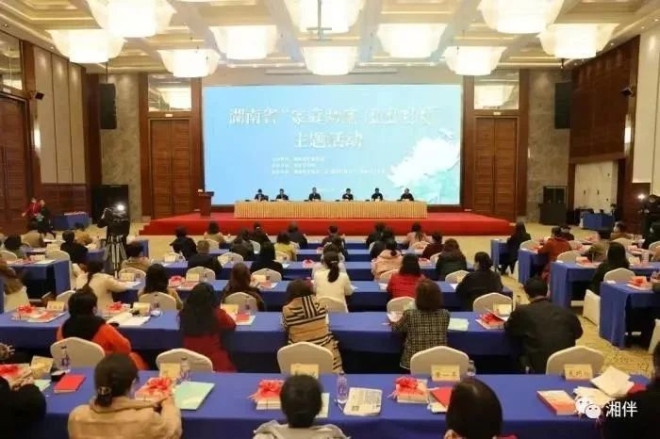 中国低生育率是否还可逆转?政协委员解读- 大陆资讯- 倍可亲