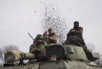 英媒：乌军仍在坚守巴赫穆特，但时间已经不多了