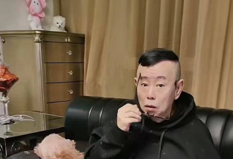 65岁潘长江跳网红傣族舞 直播翻车后消瘦不少