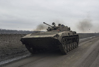 媒体：泽连斯基下令增援巴赫穆特乌军阵地