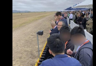 三名中国男子在澳洲国际航展上拍照 被疑间谍