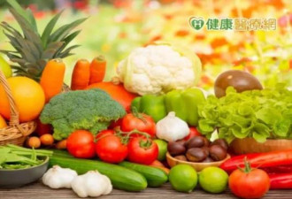 想要健康长寿？每天5色蔬果至少吃3色