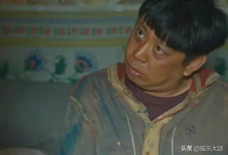 张若昀露脚趾的破草鞋，打了多少“假穷人”的脸