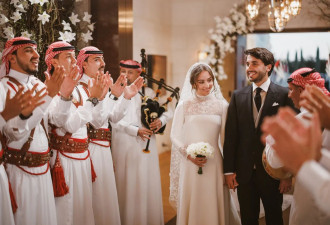 约旦公主出嫁 皇宫婚礼照片现已曝光
