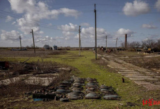 乌克兰农民春播遇危机：田地里遍布地雷