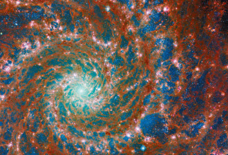 绝美！NASA韦伯望远镜 拍下恒星“垂死”美丽景象