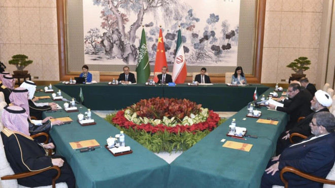 11间大银行援手第一共和银行美股大幅收高| 文学城