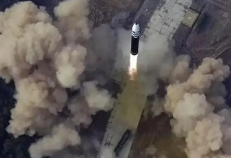 朝鲜宣布发射洲际弹道导弹 金正恩指导...