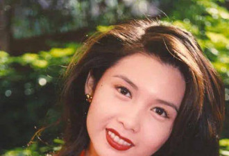香港女神邱淑贞美图！雪肤玉貌魔鬼身材性感火辣