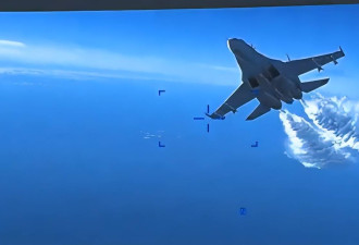 美国公布两架俄战机拦截并撞击美无人机视频