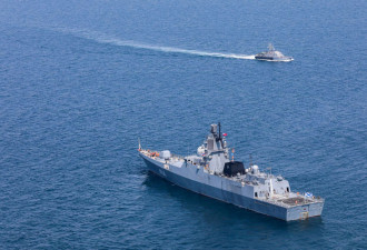 俄罗斯说与中国和伊朗在阿拉伯海举行了海军演习