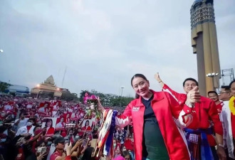 泰国第一名媛佩通坦·西那瓦，怀着孕竞选总理