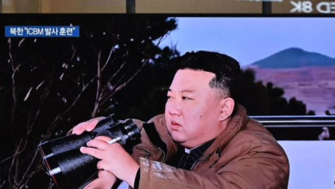 以核辐射爆炸为目标朝鲜测试新型水下无人艇| 水下核攻击| 核危机| 美韩联合军事演习| 新唐人中文电视台在线
