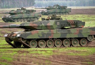 18辆“豹2”坦克运抵乌克兰 路线严格保密