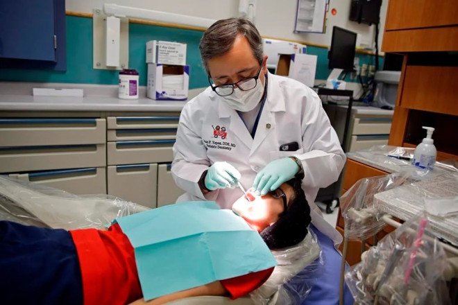 Budget 2023 expands dental-care program, but expected cost balloons to $13B - National | Globalnews.ca