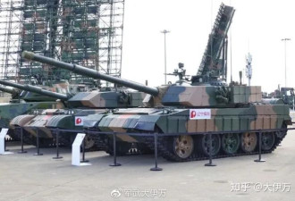 在憋什么大招？中国包头出现改装“T-72”幽灵