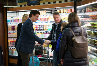 扶持上千万加拿大人应对食品成本上涨