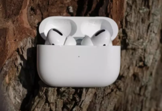 新苹果AirPods曝光 充电盒“革命性突破”