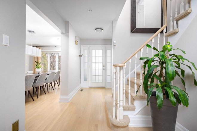 Toronto Life, Real Estate, House of the Week, Thornhill: foyer