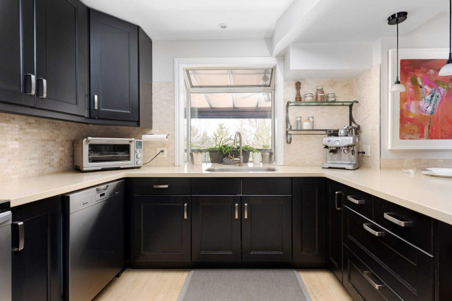 Toronto Life, Real Estate, House of the Week, Thornhill: kitchen 2