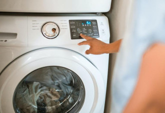 冷水或温热水，到底哪个洗衣服更干净？答案来了
