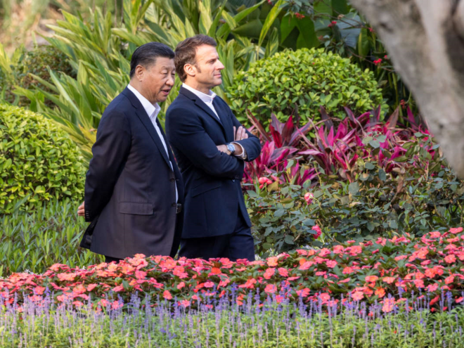 法媒:与中国对话艰难但必不可少
