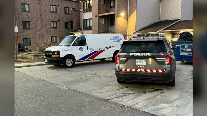 Toronto police investigating after man stabbed early Sunday morning in Scarborough