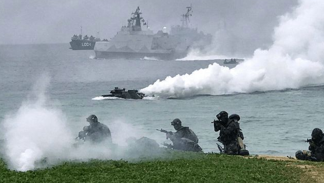 美专家：一旦台海战争爆发台湾就完了_凤凰网