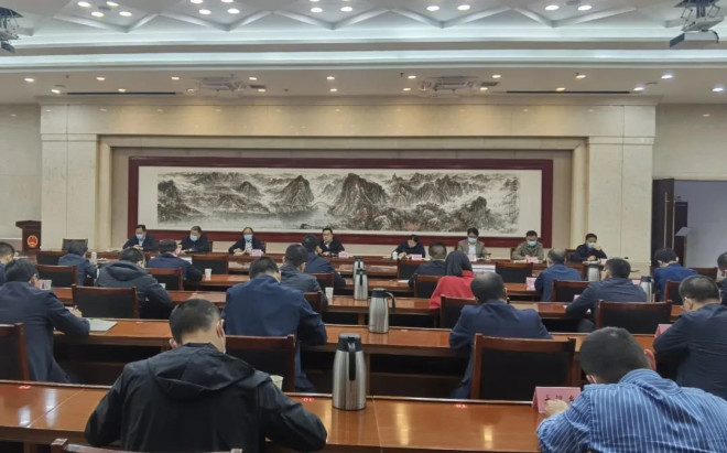 巫山县长付嘉康:对发生顶风违纪行为的单位和个人发现一起查处一起_凤凰网