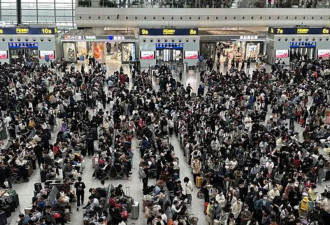 寸步难行，人挤人、人挨人！第一波景区实况来了