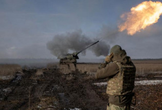 乌克兰酝酿反攻 俄军防御也就绪 专家做出预测