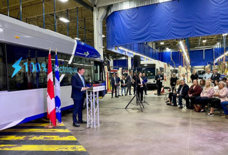 联邦与魁省联手，启动北美最大的电动巴士项目