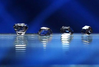英国宣布对俄罗斯实施新制裁 其中包括钻石禁运