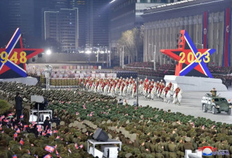 深度解读：朝鲜军装大佬的座次排位