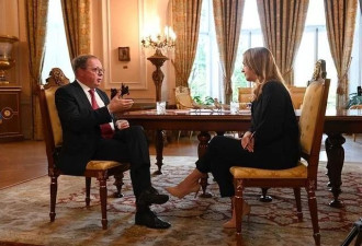 俄驻英大使怒怼BBC记者: 我们停止采访